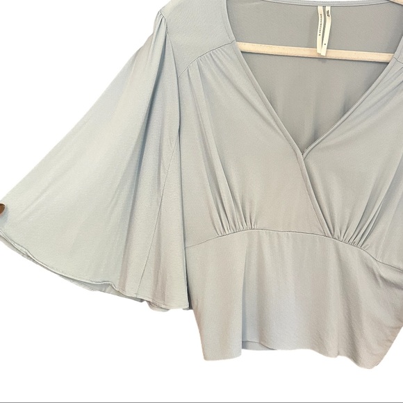 Anthropologie Baby Blue Flutter Bell Sleeve Wrap Crop Top Size Small - Picture 4 of 10